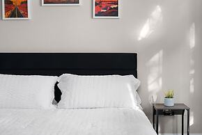 Neon Cowboy House With Private Pool