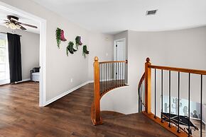 Neon Cowboy House With Private Pool