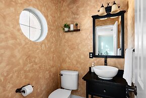 Neon Cowboy House With Private Pool