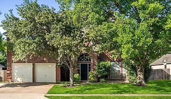 Neon Cowboy House With Private Pool