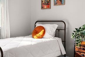 Neon Cowboy House With Private Pool