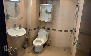 Bansko Spacious Art Apartment With Mountain Views