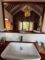 Moorea Reef Bungalows