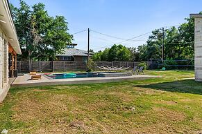 The Gateway 6BED 2 Houses GameRoom Pool