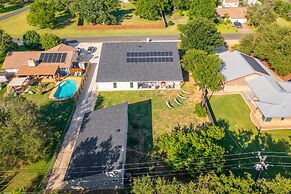 The Gateway 6BED 2 Houses GameRoom Pool