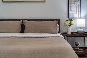 The Gateway 6BED 2 Houses GameRoom Pool