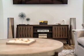 The Gateway 6BED 2 Houses GameRoom Pool