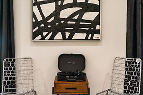 The Gateway 6BED 2 Houses GameRoom Pool