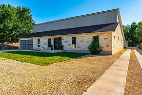 The Gateway 6BED 2 Houses GameRoom Pool