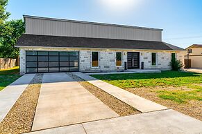 The Gateway 6BED 2 Houses GameRoom Pool