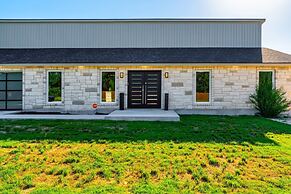 The Gateway 6BED 2 Houses GameRoom Pool