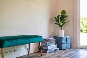 The Gateway 6BED 2 Houses GameRoom Pool