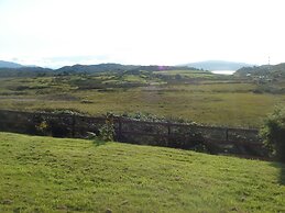 Private and Picturesque Luxury Cottage on Mull