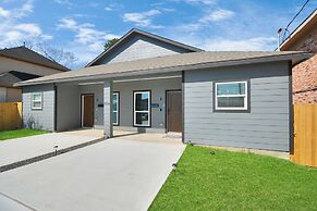 Cozy Retreat Near NRG Stadium, Free parking, Wi Fi
