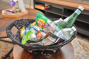 Cozy Retreat Near NRG Stadium, Free parking, Wi Fi