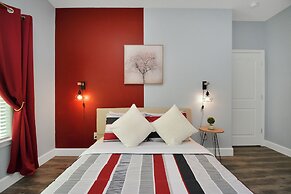 Cozy Retreat Near NRG Stadium, Free parking, Wi Fi