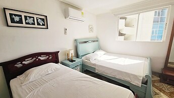 LINDO APTO EN PISO 12 BY PARCEROS GROUP.