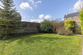 Spinnaker in Charlestown