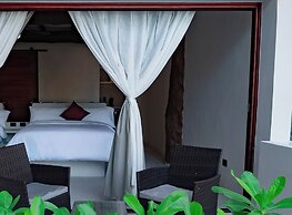 Beach Front Hotel Boutique DK House