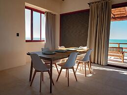 Beach Front Hotel Boutique DK House