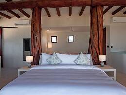 Beach Front Hotel Boutique DK House