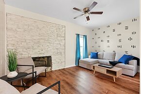 Comfortable 6BR 3BA Home w Large Yard