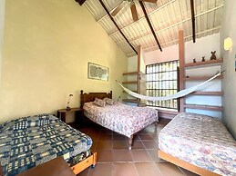 Casa Colonial privada vía Villeta Tobia