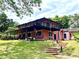 Casa Colonial privada vía Villeta Tobia