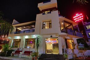 Meera Valley Resort
