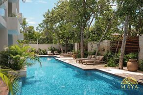 NHOA 101C 1BR Lux Pool access Aldea Zama