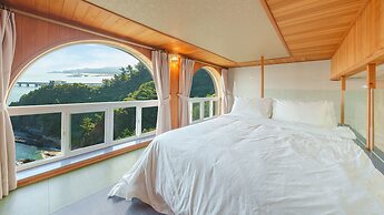 Samcheok Peacehousing Spa Pet Pension