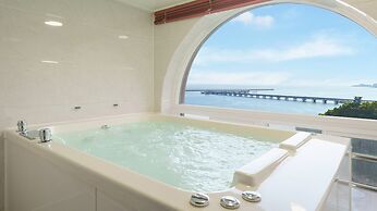 Samcheok Peacehousing Spa Pet Pension