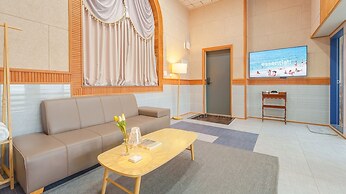 Samcheok Peacehousing Spa Pet Pension