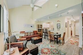 82sw - Fireplace - Pets OK - Wi-fi - Kitchen - Sleeps 4