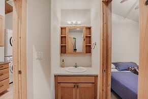 60gs - Pets OK - Soaker Tub - Deck