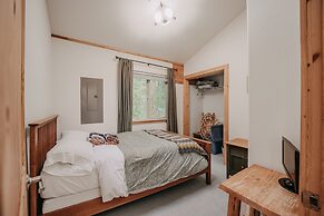 60gs - Pets OK - Soaker Tub - Deck