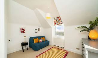 Sunnybrae House Seaside Family-friendly Getaway in Stonehaven With Hot