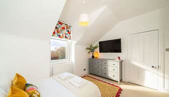 Sunnybrae House Seaside Family-friendly Getaway in Stonehaven With Hot
