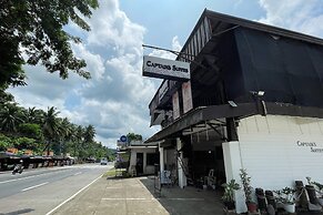 Captains Suites Albay