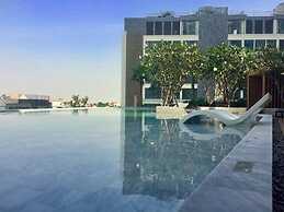 Bluesky Gateway Residence Luxury