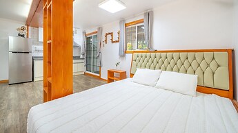 Goseong Haemaji Pension