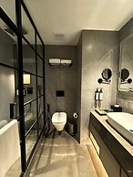 Akino Luxury