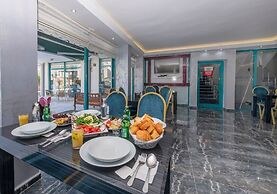 THELUNACİTY HOTEL