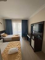 THELUNACİTY HOTEL