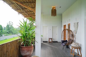 Villa D'bamboo Sewon