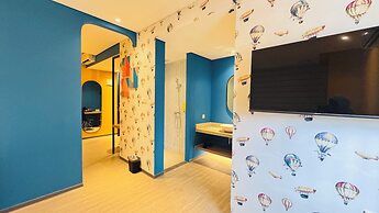 Yellow Bee Resort Cililitan