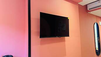 Yellow Bee Resort Cililitan