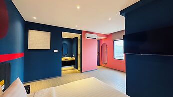 Yellow Bee Resort Cililitan