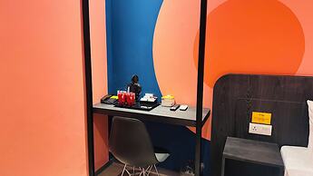 Yellow Bee Resort Cililitan