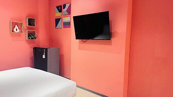 Yellow Bee Resort Cililitan